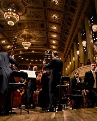 Bugs Bunny At The Symphony