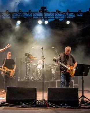 Live concert by Austin Brown