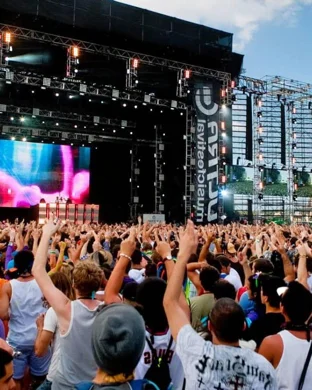 KROQ Almost Acoustic Christmas