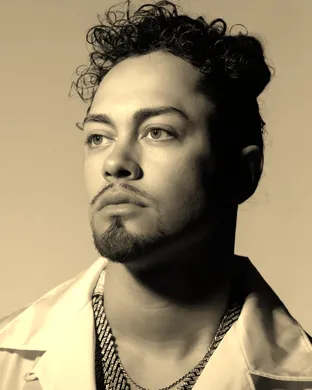 Live concert by Acraze