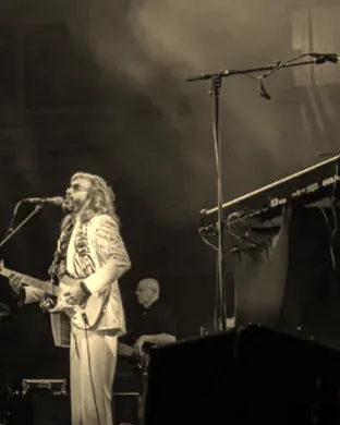 Bee Gees Gold - A Tribute to The Bee Gees