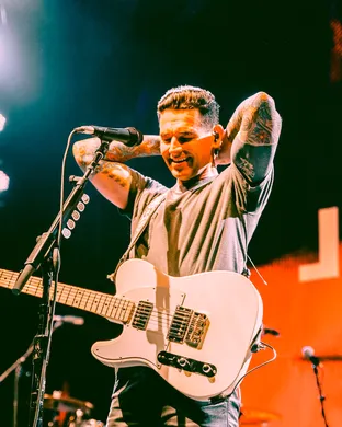 Dashboard Confessional