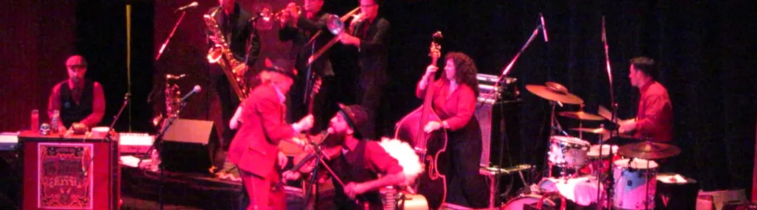 Squirrel Nut Zippers