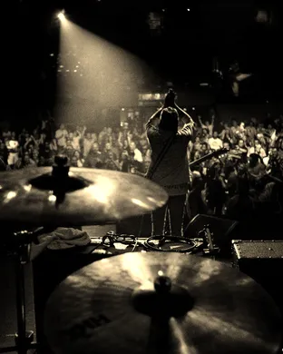 The Legendary Wailers & Junior Marvin