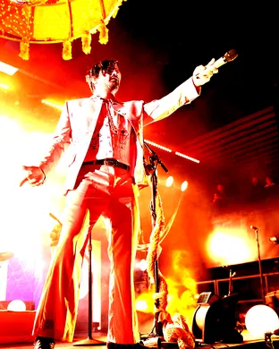 Young The Giant, Cold War Kids & KennyHoopla